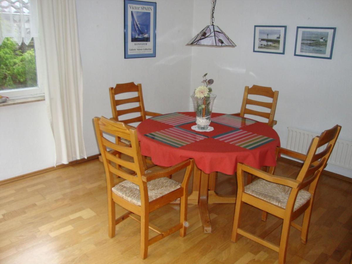 Poppenga - Feha Wallperle Emden Esterno foto