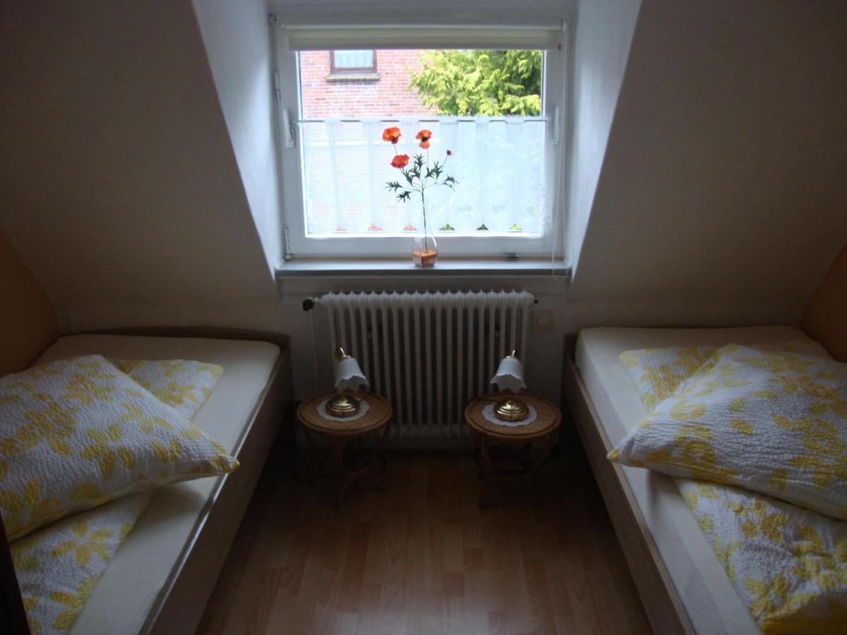 Poppenga - Feha Wallperle Emden Esterno foto
